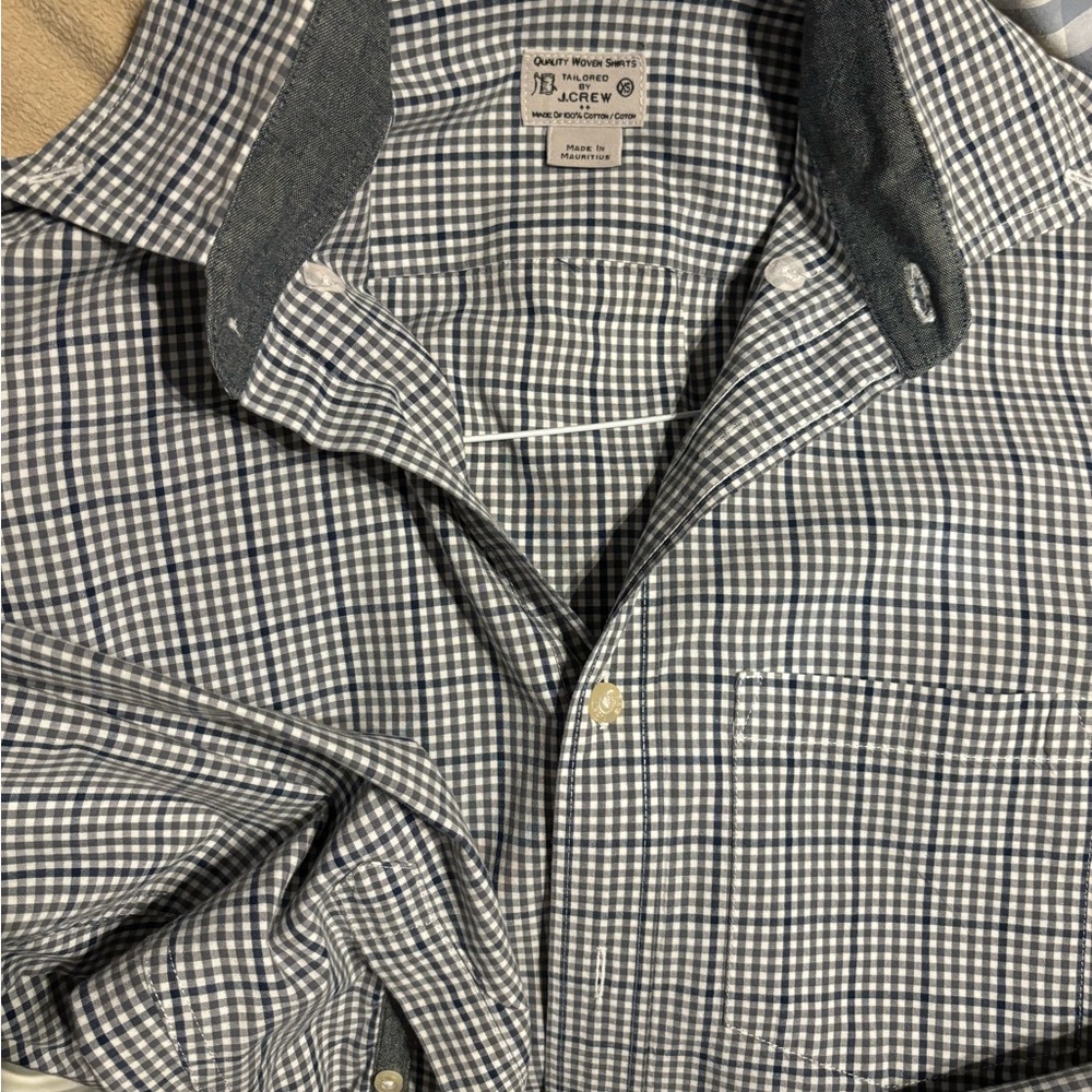 J crew Long sleeve button down front shirt